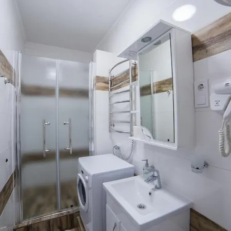 Luxury With Rynok Square View Lwów