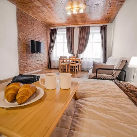 Luxury With Rynok Square View Leópolis