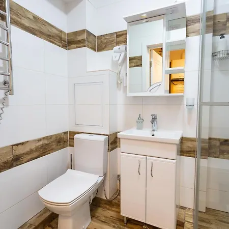 Luxury With Rynok Square View リヴィウ