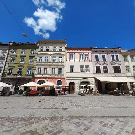 Luxury With Rynok Square View * Leópolis