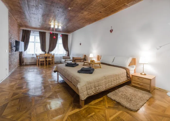 Luxury With Rynok Square View Apartamento Leópolis