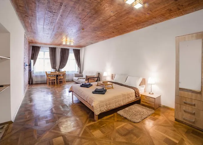 Luxury With Rynok Square View * Leópolis