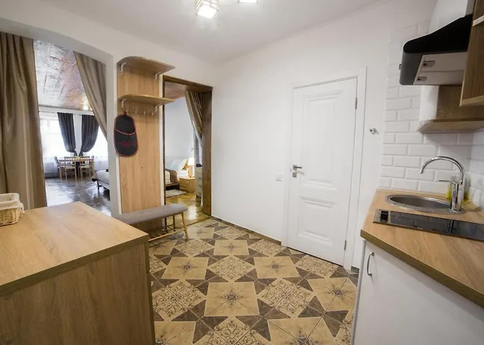 Luxury With Rynok Square View * Leópolis