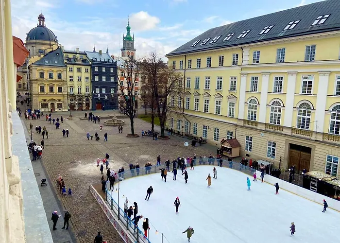 Luxury With Rynok Square View * Leópolis