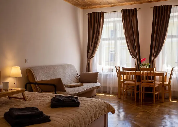 Luxury With Rynok Square View * Leópolis