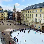 Luxury With Rynok Square View * Leópolis